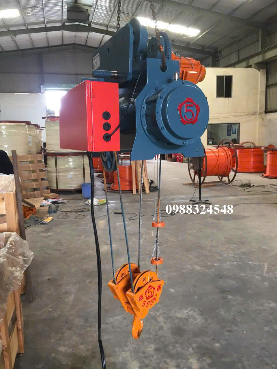 Pa lăng cáp điện Fitop 3 tấn AV031 / 3 ton Fitop Wire Rope Hoist