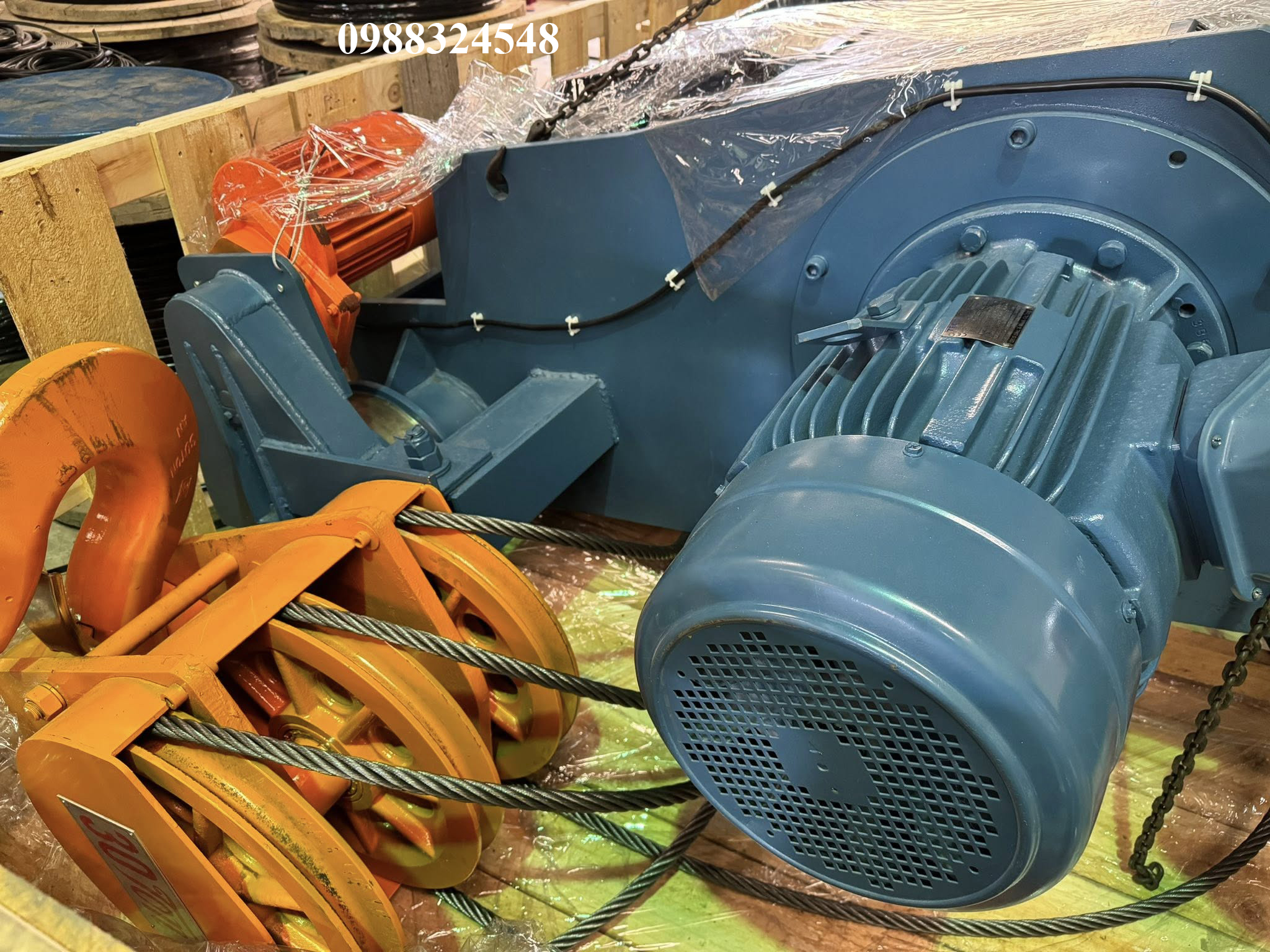 Pa lăng cáp điện Fitop 30 tấn AW302 / 30 ton Fitop Wire Rope Hoist