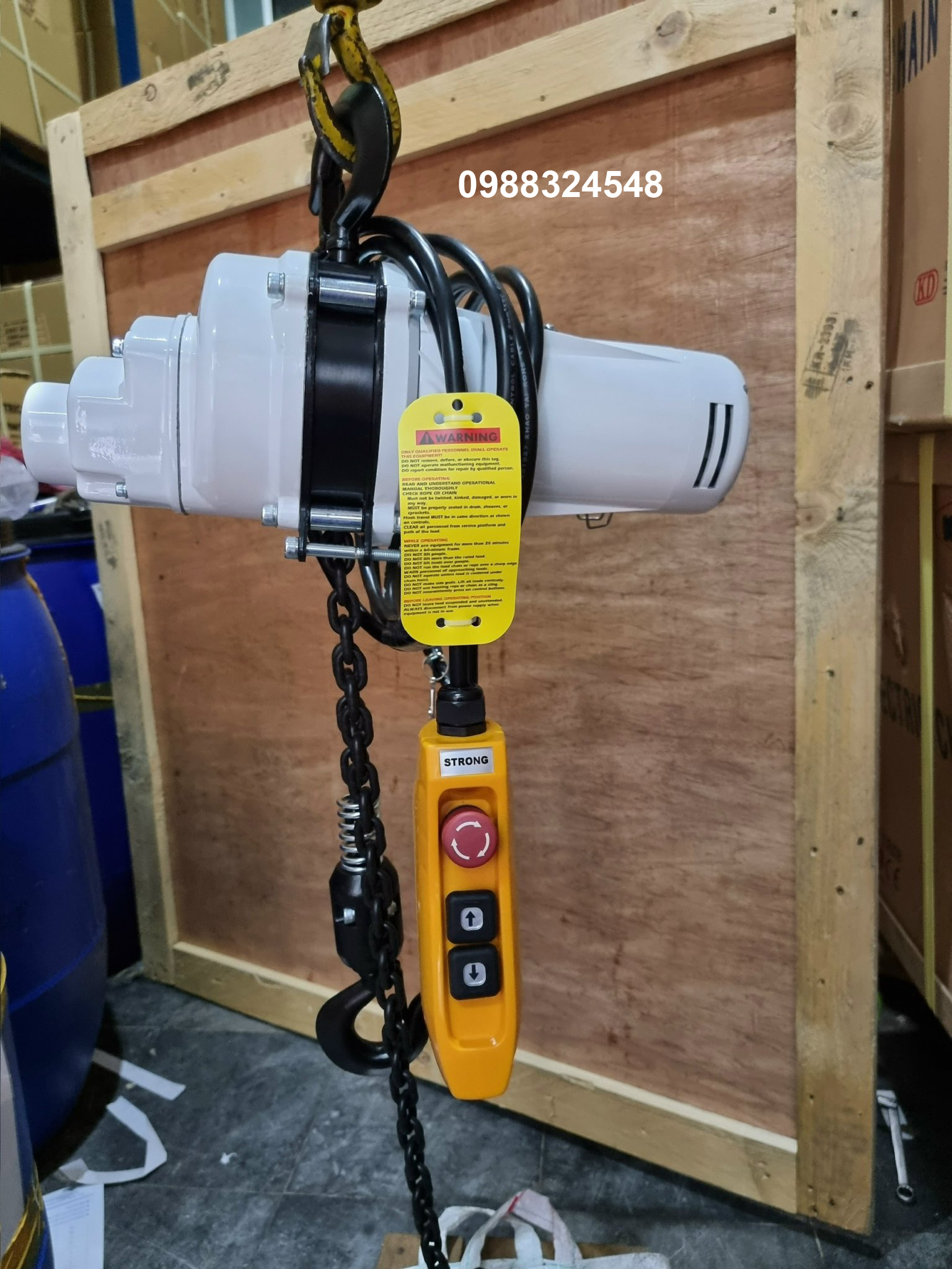 Pa lăng điện xích 500kg Strong DU-901 / DU-901 Strong Electric Chain Hoist