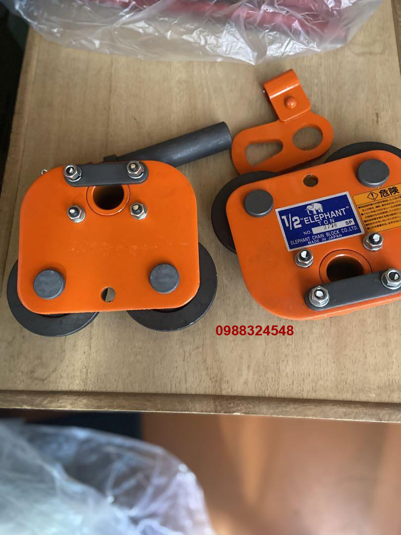 Con chạy đẩy tay 0.5 tấn Elephant P-0.5