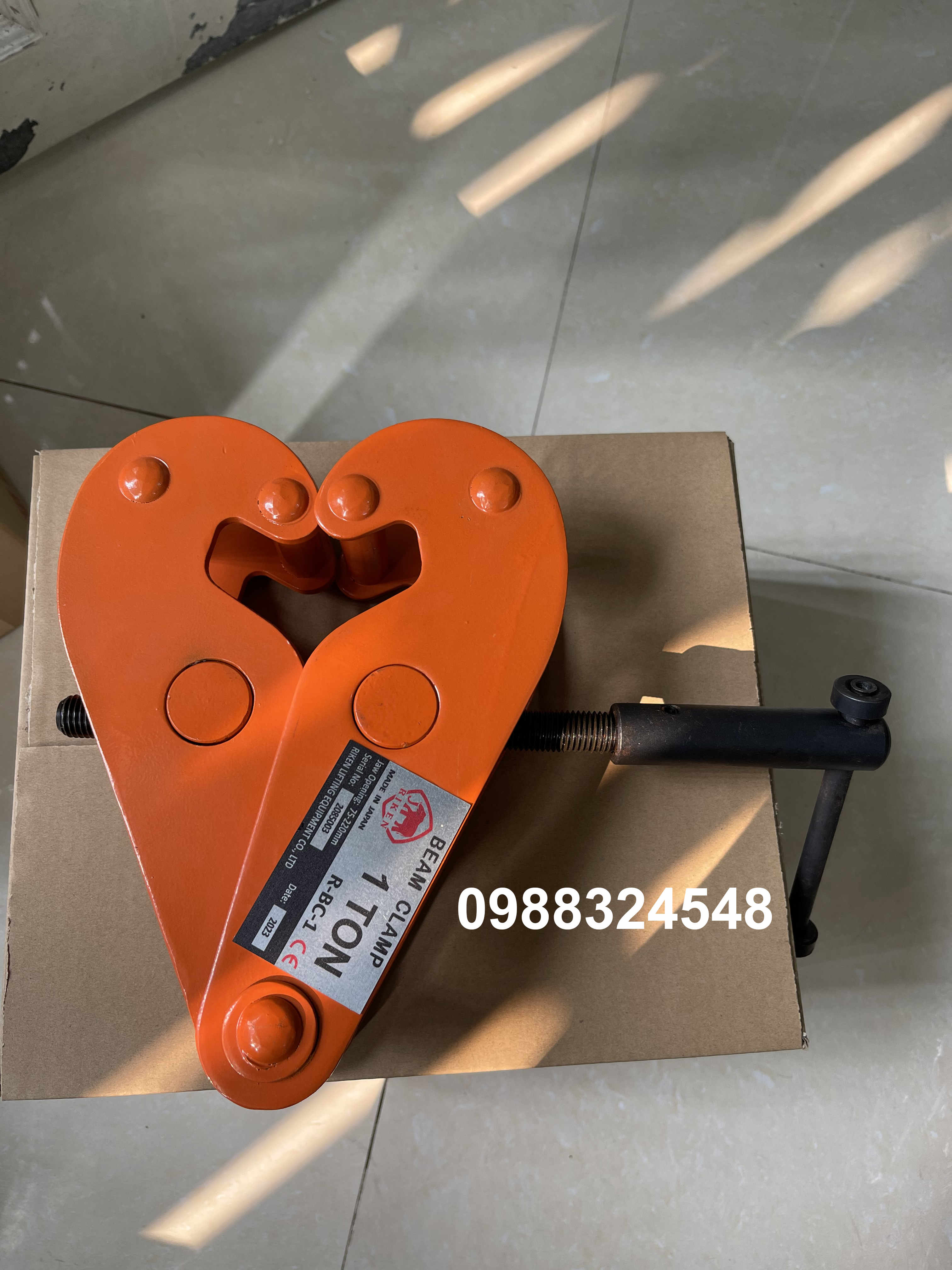 Kẹp dầm 1 tấn Riken R-BC-1